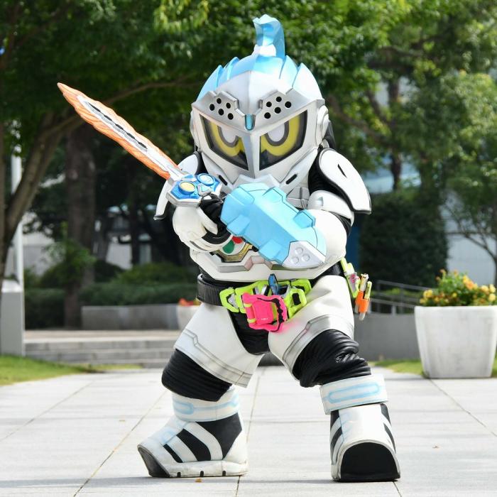 仮面ライダーブレイブ クエストゲーマー レベル1 | 仮面ライダー図鑑 | 東映